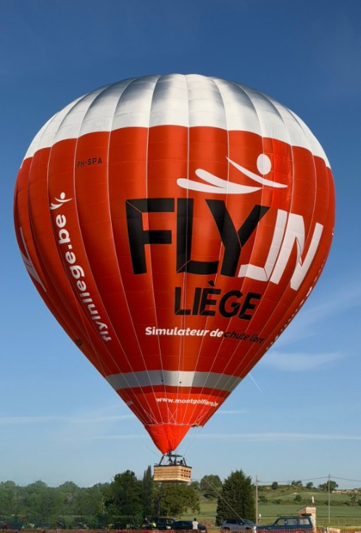 Un nouveau ballon dans la flotte de montgolfiere.be aux couleurs de Flyin Liège